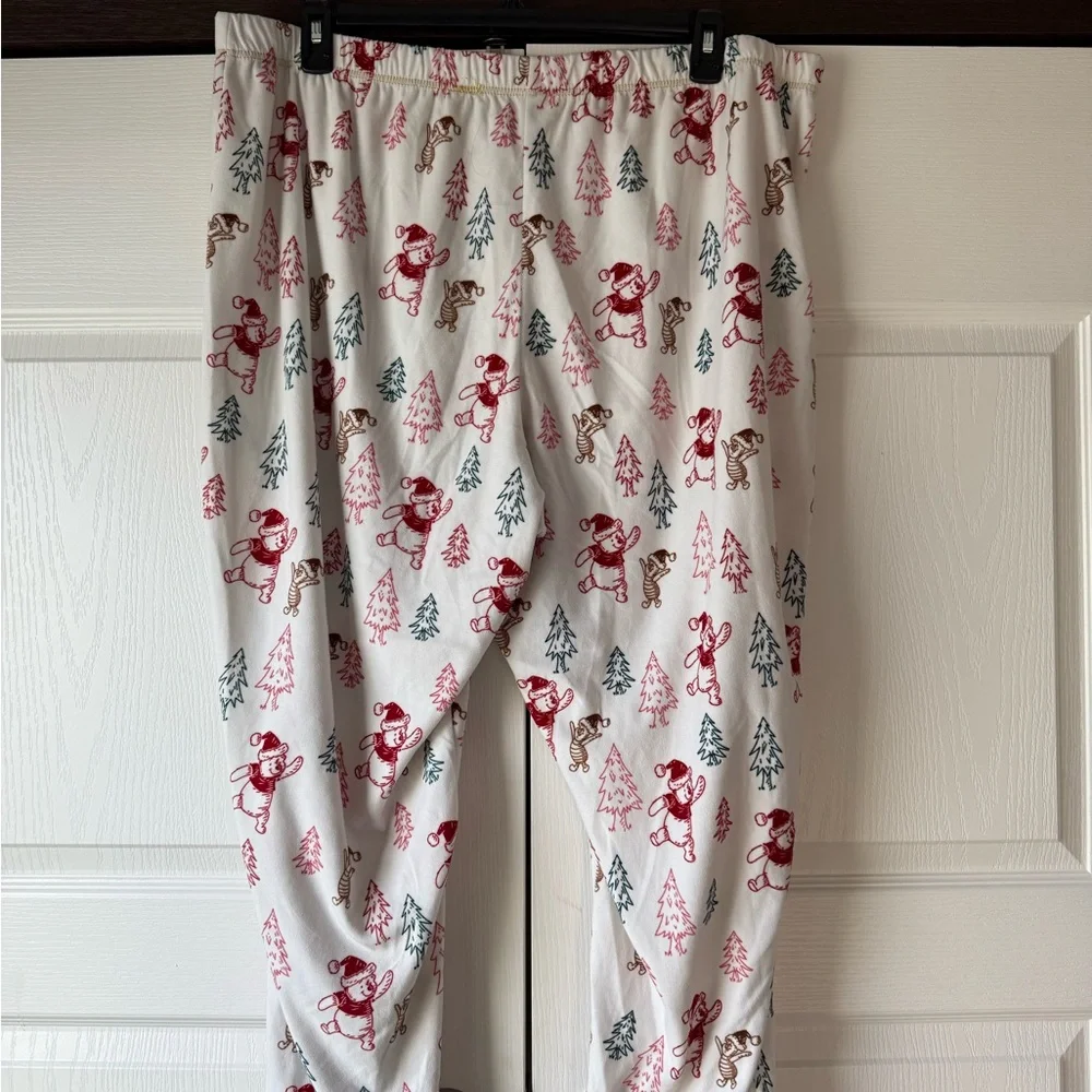 Disney Women’s Winnie The Pooh Holiday 2-pc PJ’s.  Size 2X (18W-20W)-very soft. - Picture 4 of 12